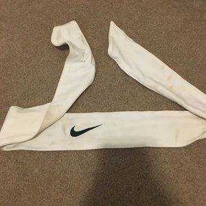 Nike headband